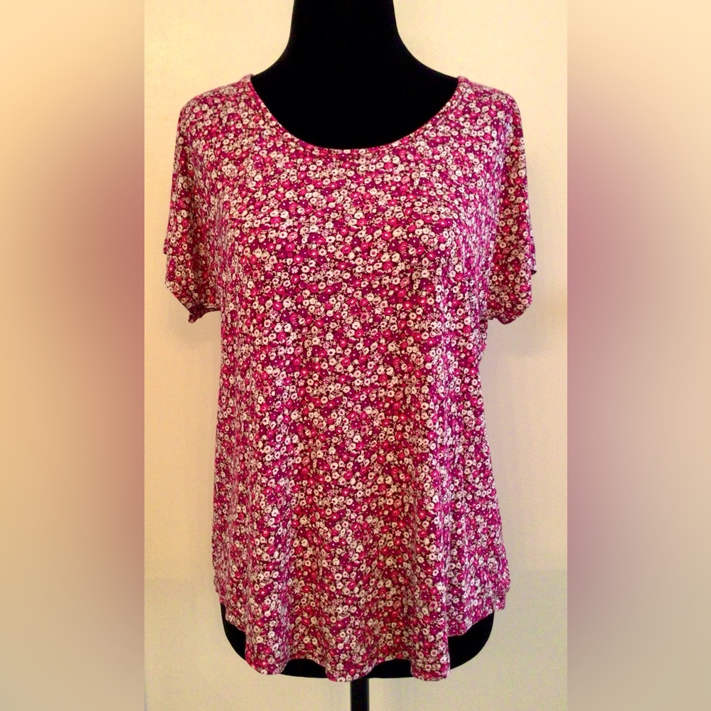 LANDS’ END Fuschia Pink Floral Scoop Neck T-Shirt - Small US 6-8